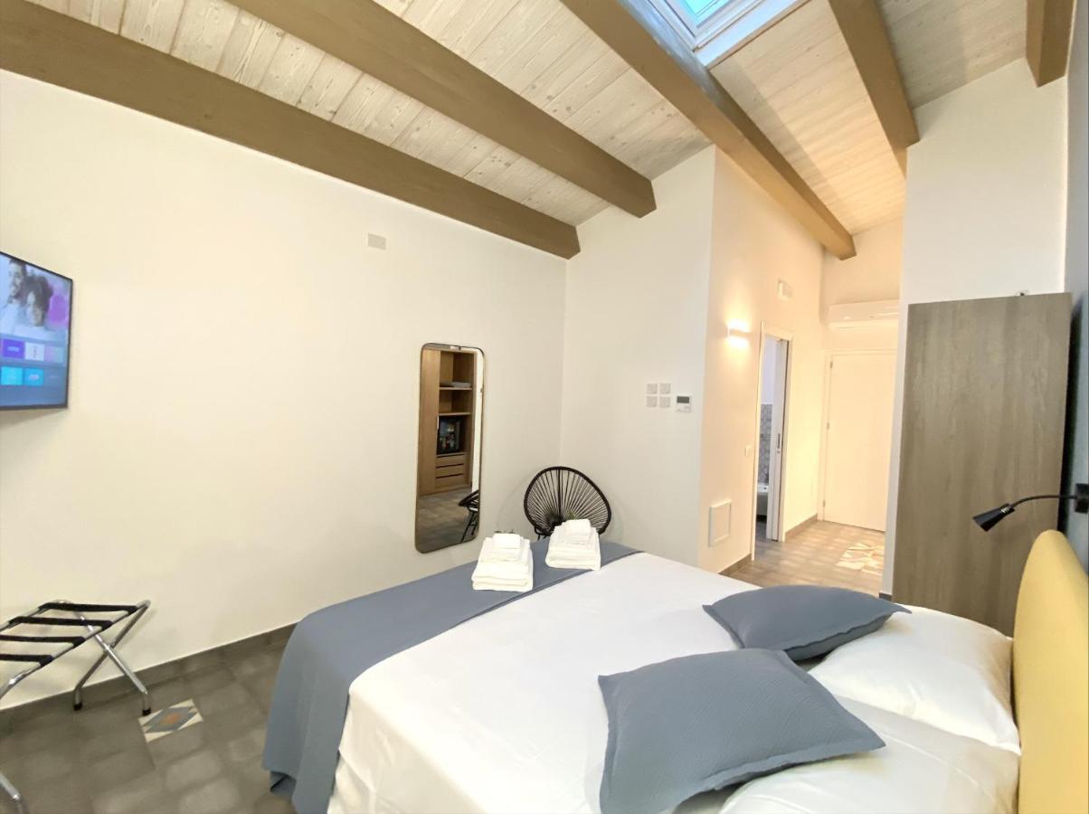 L'Ulivo Comfort Rooms تيراسيني المظهر الخارجي الصورة